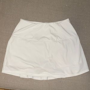 White high waisted tennis skirt